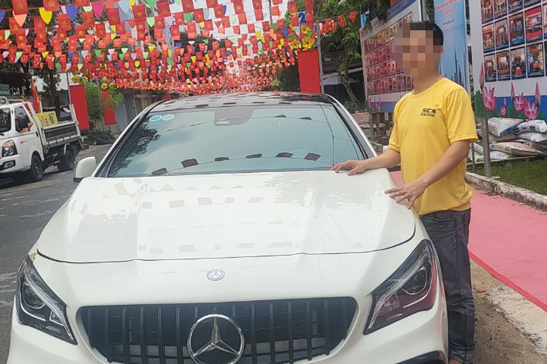 tai xe lai o to mercedes phong 210km h tren cao toc my thuan can tho bi lap bien ban xu phat nhung loi gi tai xe lai o to mercedes phong 210km h tren cao toc my thuan can tho bi lap bien ban xu phat nhung loi gi