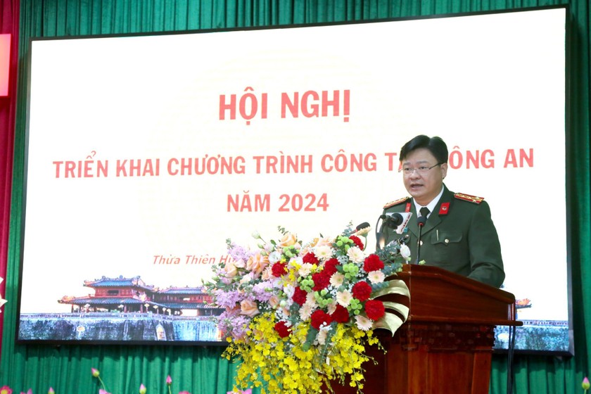 giam doc cong an thua thien hue cong khai so dien thoai de tiep nhan thong tin nguoi dan1