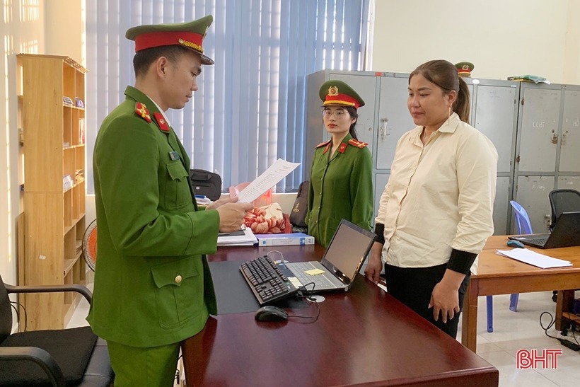 lieu linh lam gia so tiet kiet 1 ti de den ngan hang rut tien lieu linh lam gia so tiet kiet 1 ti de den ngan hang rut tien