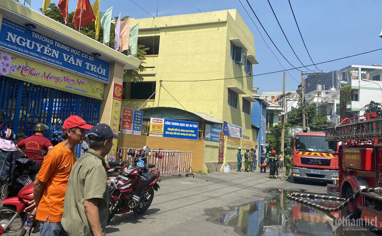 tin nong 24h hom nay ngay 22 1 2024 nguoi dan ong guc chet truoc cong ben xe o tp hcm dspl1