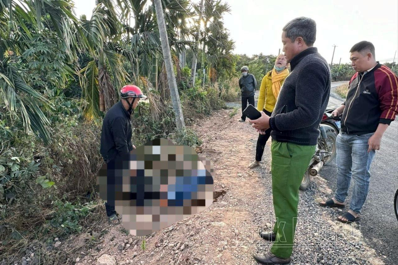 tin nong 24h hom nay ngay 25 1 2024 phat hien thanh nien tu vong ben ve duong o dak nong