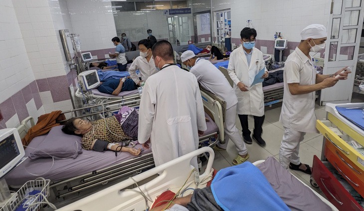 hang chuc nguoi nhap vien nghi ngo doc sau an banh my tai tiem co tieng o soc trang hang chuc nguoi nhap vien nghi ngo doc sau an banh my tai tiem co tieng o soc trang