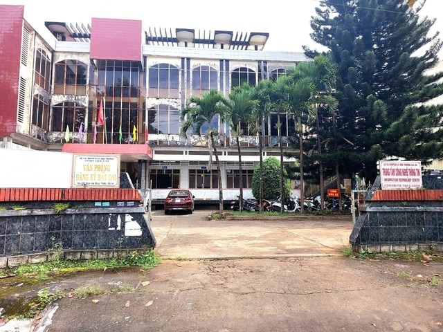 mo rong dieu tra vu nhan hoi lo bat them 1 giam doc van phong dat dai o gia lai mo rong dieu tra vu nhan hoi lo bat them 1 giam doc van phong dat dai o gia lai