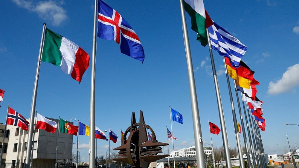 ngoai truong my canh cua cua nato dang mo mo voi ukraine dspl