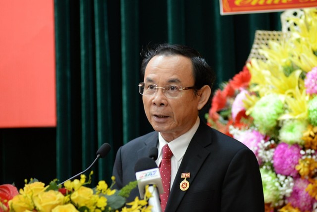chu tich nuoc trao huy hieu 45 nam tuoi dang cho bi thu thanh uy tphcm 3 chu tich nuoc trao huy hieu 45 nam tuoi dang cho bi thu thanh uy tphcm 3