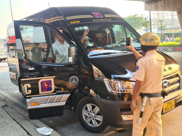 tin thoi su nong moi nhat ngay 10 2 2024 csgt khuyen cao nguoi dan tham gia giao thong tai tp hcm vao dip tet nguyen dan tin thoi su nong moi nhat ngay 10 2 2024 csgt khuyen cao nguoi dan tham gia giao thong tai tp hcm vao dip tet nguyen dan