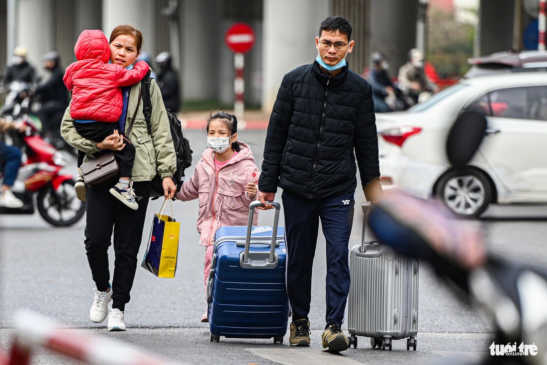 mung 2 tet nguoi dan 2 mien bac nam di du xuan cua ngo ha noi va tp hcm ket cung dspl7 mung 2 tet nguoi dan 2 mien bac nam di du xuan cua ngo ha noi va tp hcm ket cung dspl7