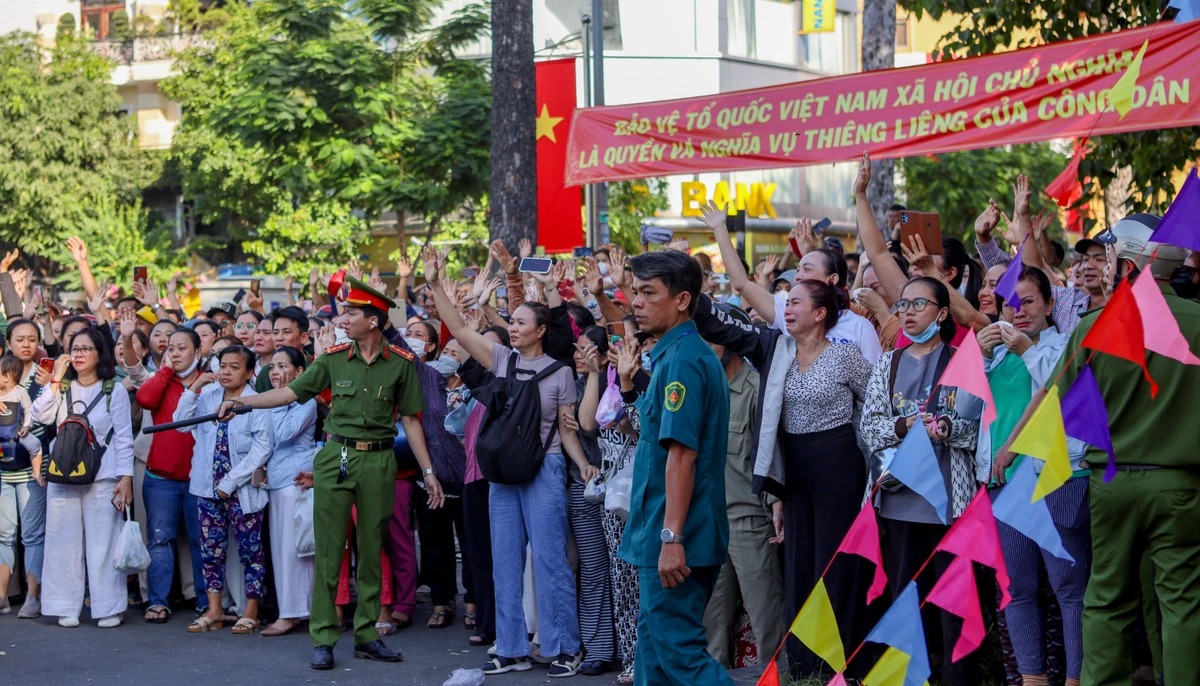 hang tram tan binh tai tp hcm phan khoi trong ngay hoi tong quan 7 hang tram tan binh tai tp hcm phan khoi trong ngay hoi tong quan 7