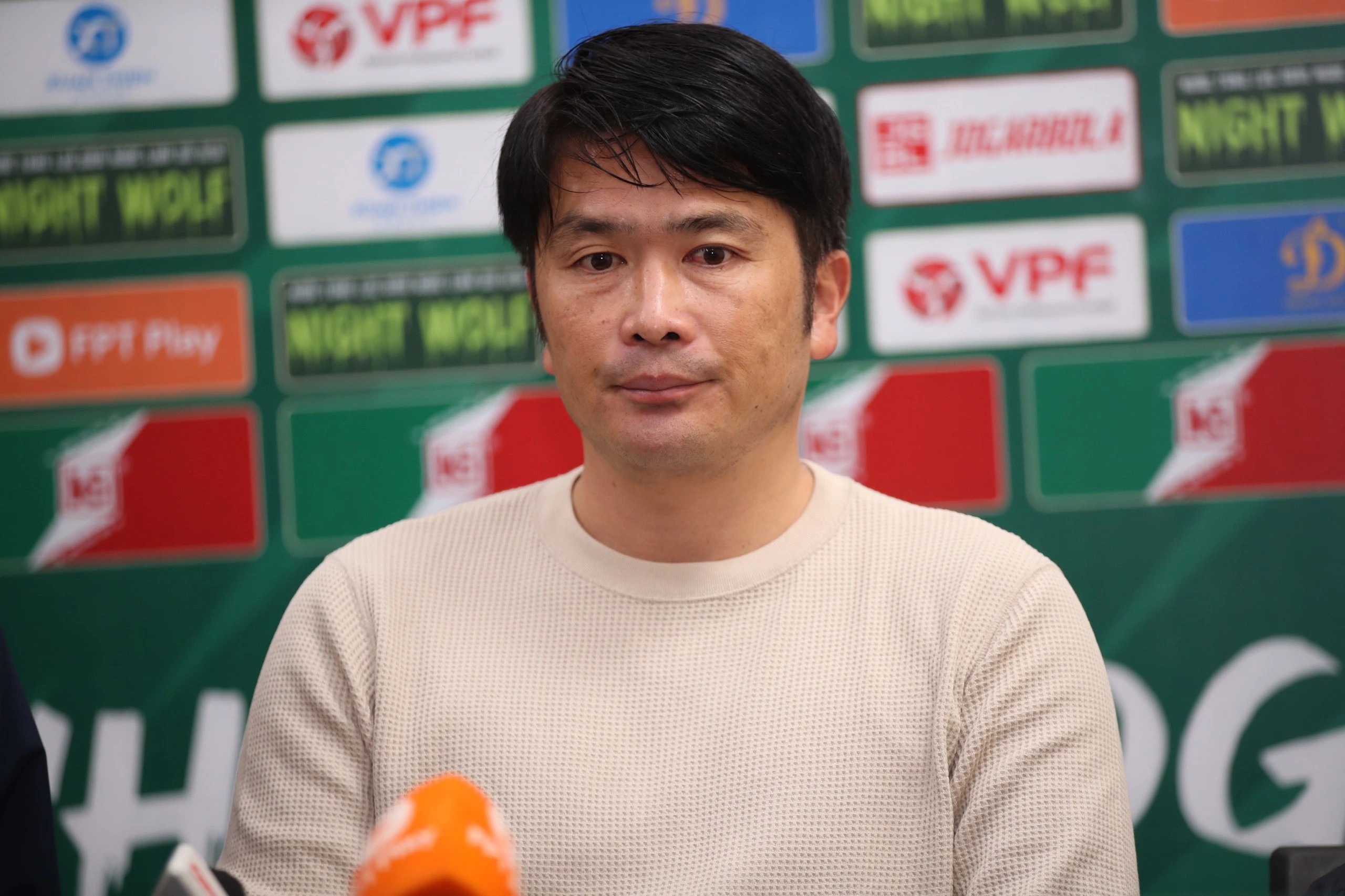 thua soc nam dinh hlv ha noi fc bat ngo chi khuyet diem cua bong da viet nam
