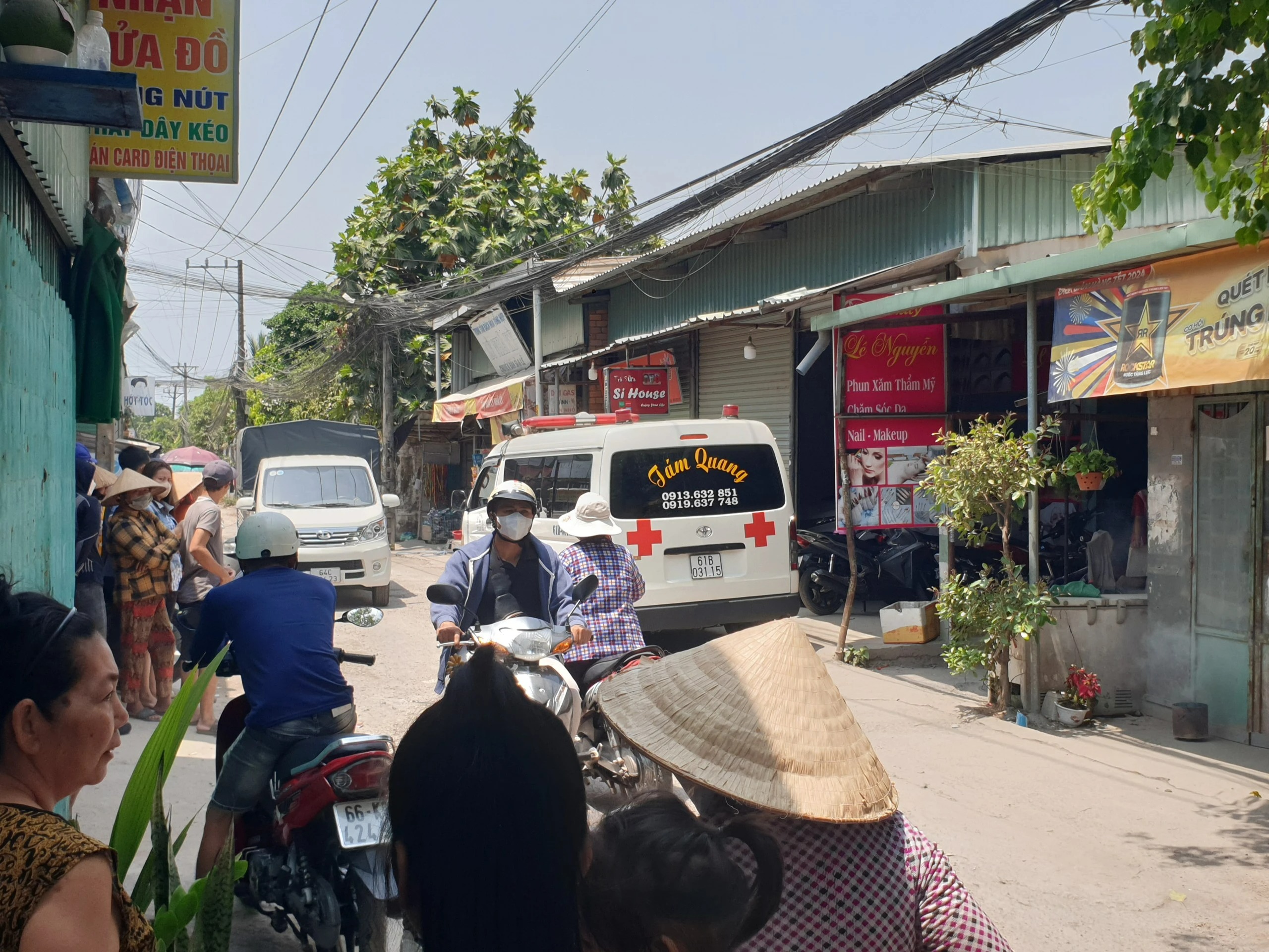 tin nong 24h hom nay ngay 15 3 2024 phat hien thi the co gai tu vong trong tu the treo co o phong tro tin nong 24h hom nay ngay 15 3 2024 phat hien thi the co gai tu vong trong tu the treo co o phong tro