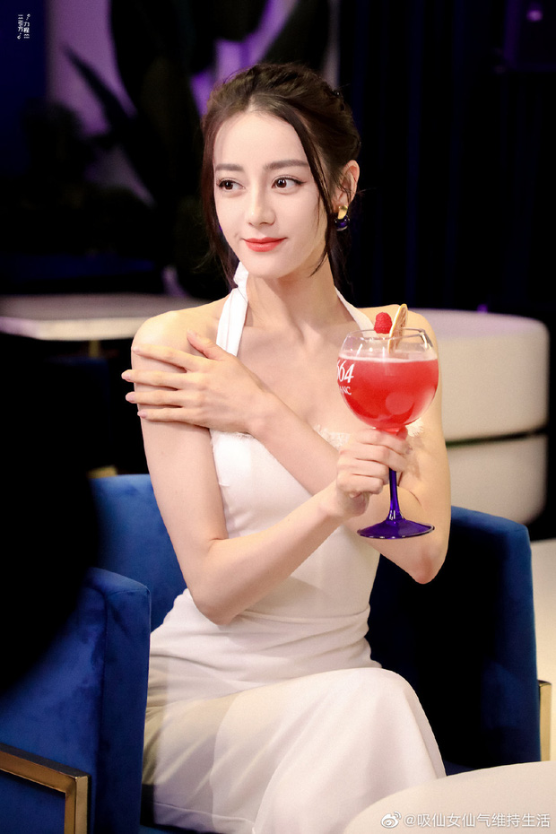 dich le nhiet ba len top tim kiem vi qua dep 1 4