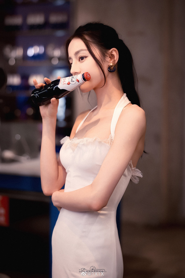 dich le nhiet ba len top tim kiem vi qua dep 1 5