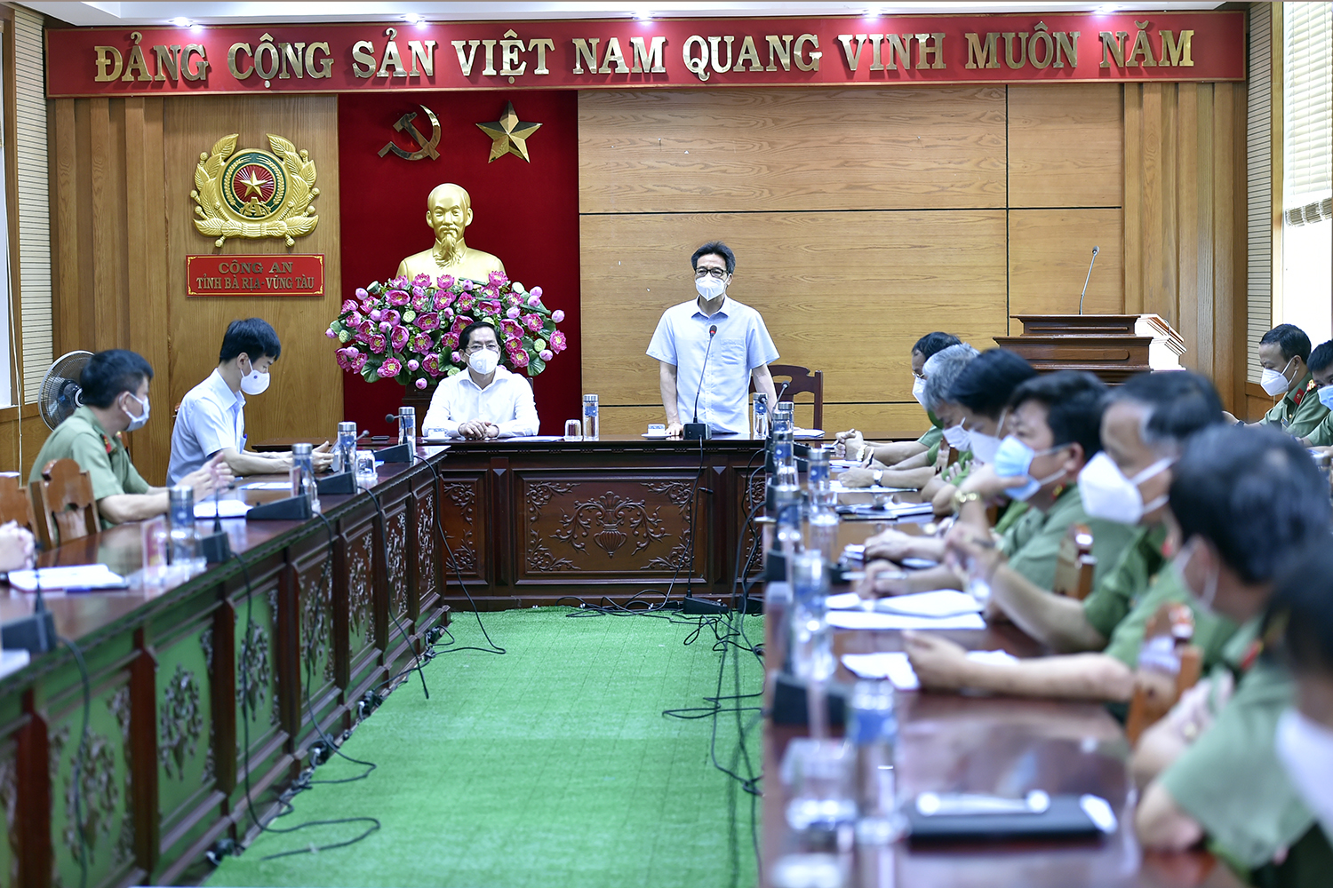 gian cach xa hoi muon nghiem phai nghiem ngay tu dau dspl 2
