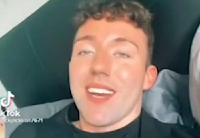 nam thanh nien nhiem covid 19 sau khi hon 7 nguoi dan ong tai hop dem dspl 1 nam thanh nien nhiem covid 19 sau khi hon 7 nguoi dan ong tai hop dem dspl 1