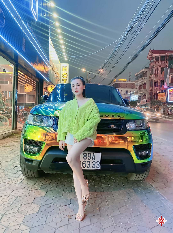 than thai cuon hut va hinh the nong bong cua hot girl pham ngoc linh dspl 6
