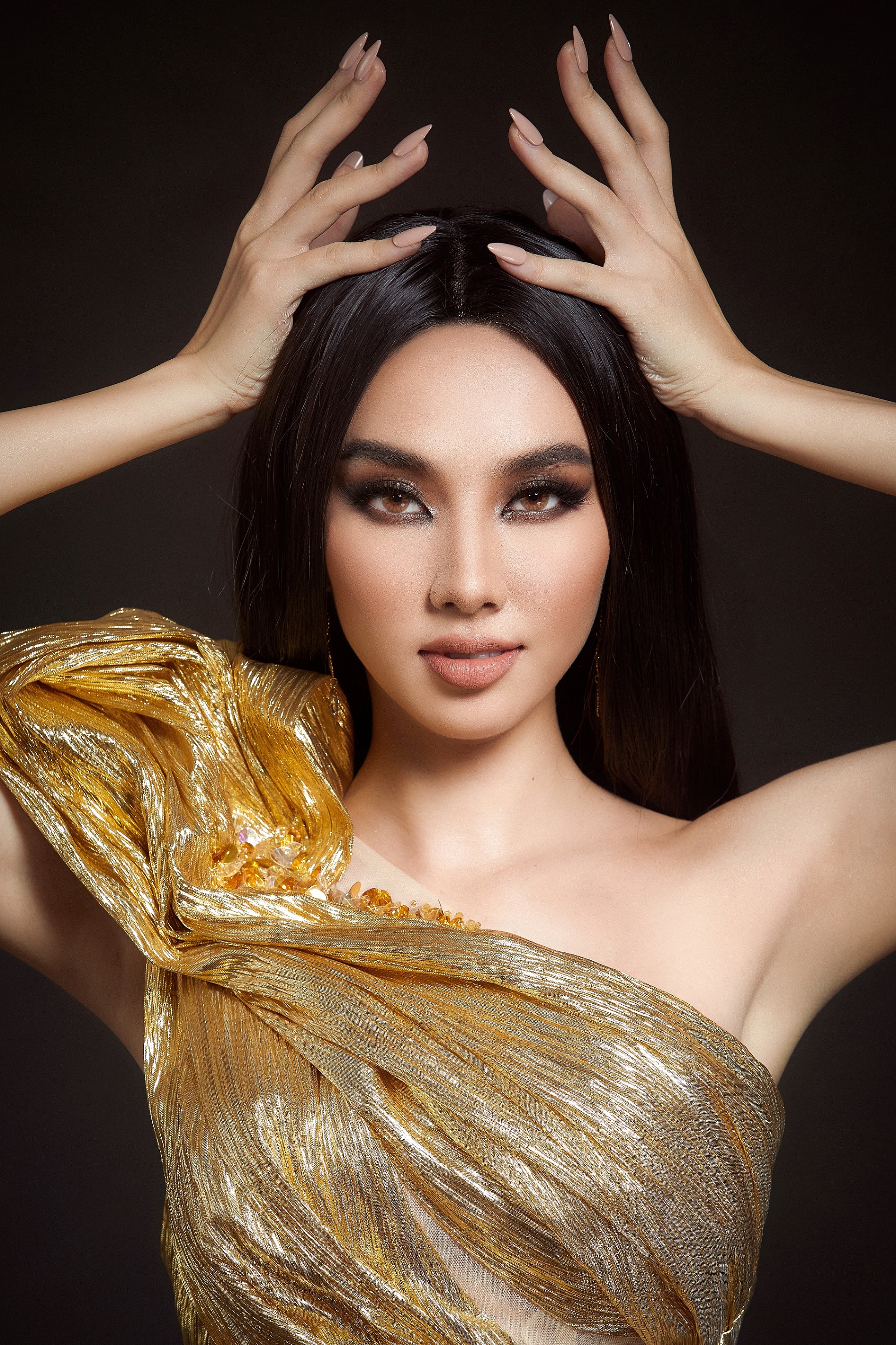 thuy tien ngoc thao 121