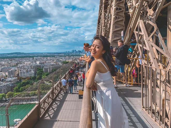 Hé lộ về căn hộ bí mật trên đỉnh tháp Eiffel