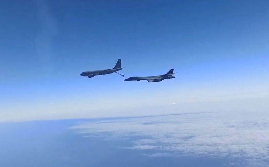 su 30 nga xuat kich ngan chan may bay nem bom my tren bien den dspl su 30 nga xuat kich ngan chan may bay nem bom my tren bien den dspl