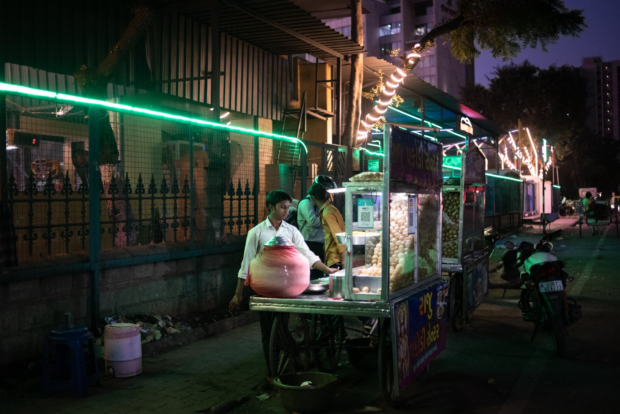 lenh cam ban trung gay gian du o an do dspl 2