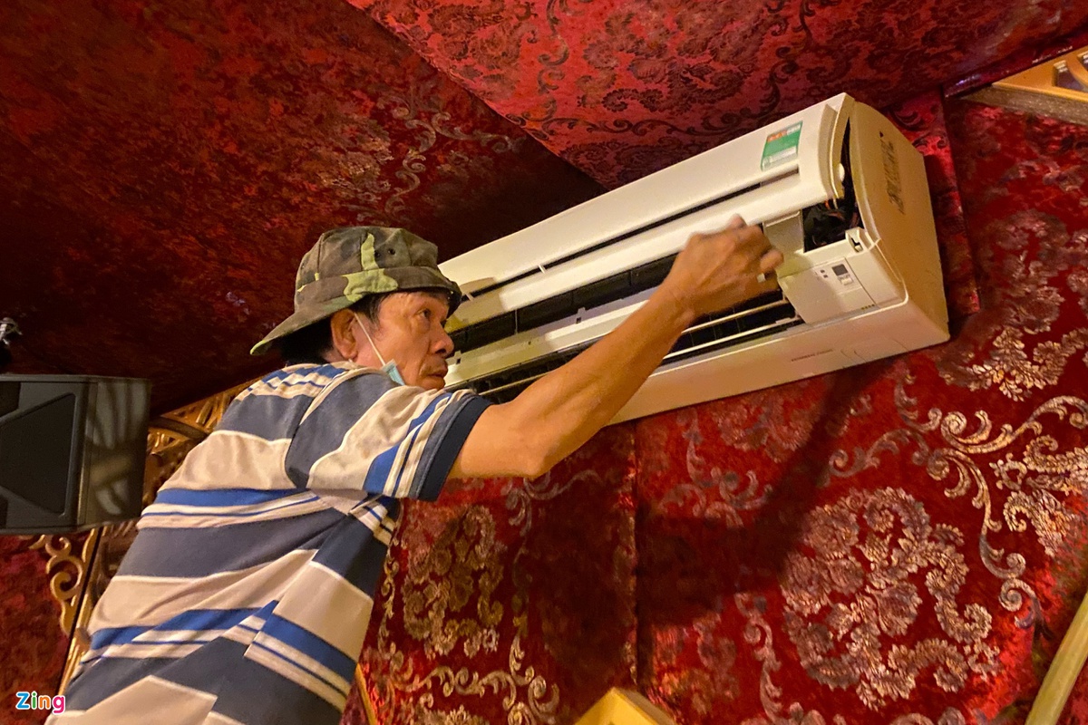 karaoke o tphcm dung phong cach ly khu khuan cho mo cua 188