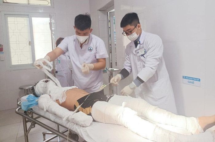 nam sinh bi bong nghi dot phao spl d nam sinh bi bong nghi dot phao spl d