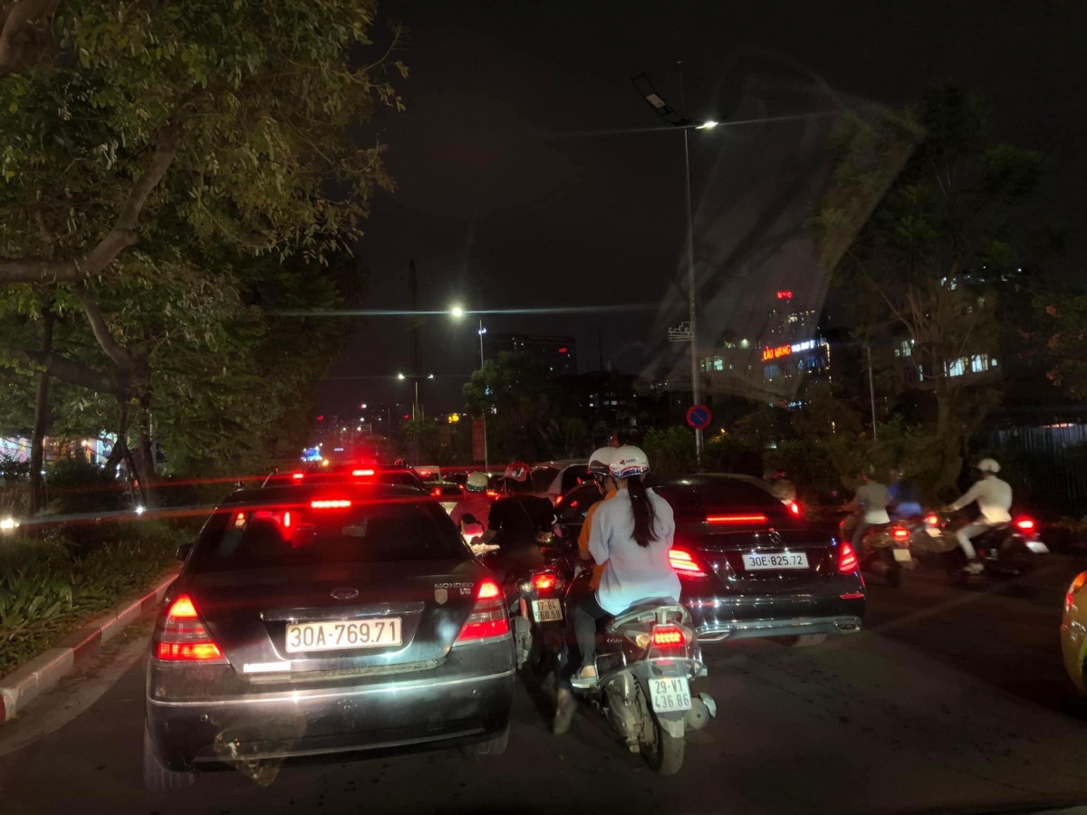 nguoi dan un un roi ha noi tu mo sang duong vanh dai 3 te liet dspl 7 nguoi dan un un roi ha noi tu mo sang duong vanh dai 3 te liet dspl 7