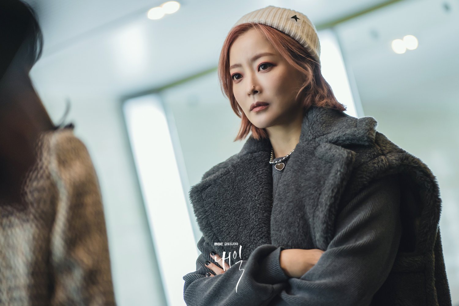 chi dai kim hee sun tro lai man anh rong sau 19 nam 2 chi dai kim hee sun tro lai man anh rong sau 19 nam 2