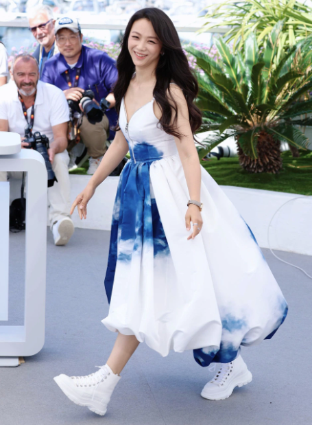 thang duy khac biet o cannes 2022 2 thang duy khac biet o cannes 2022 2