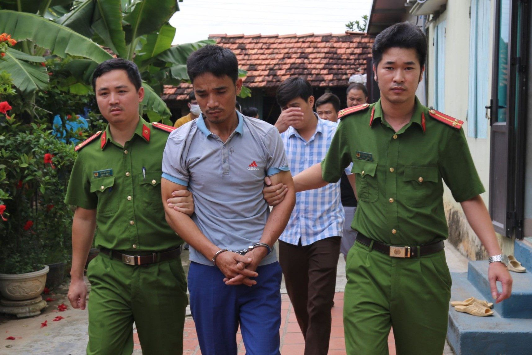 bat nghi pham lien quan den thi the phu nu duoi muong nuoc o vinh phuc spl 1 bat nghi pham lien quan den thi the phu nu duoi muong nuoc o vinh phuc spl 1