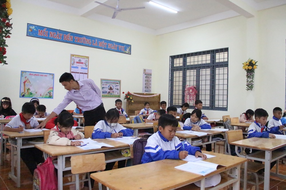 kon tum hon 166000 hoc sinh duoc nghi hoc de tranh sieu bao noru dspl kon tum hon 166000 hoc sinh duoc nghi hoc de tranh sieu bao noru dspl