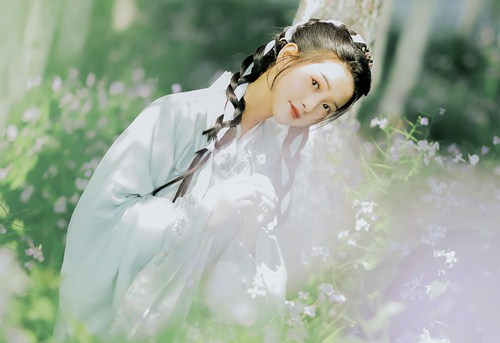 quy phi dung nhan sac me hoac hoang de de roi cuoi cung chet cung vi qua dep ds quy phi dung nhan sac me hoac hoang de de roi cuoi cung chet cung vi qua dep ds