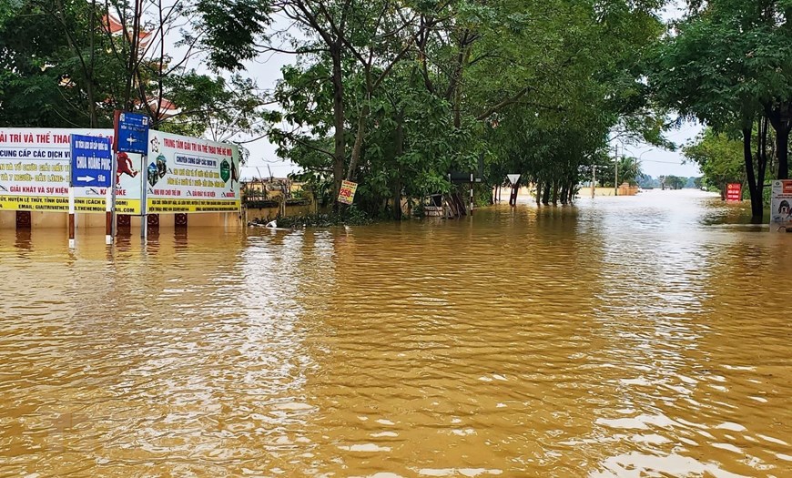 quang binh mua lon gay ngap lut chia cat nhieu tuyen duong 0 quang binh mua lon gay ngap lut chia cat nhieu tuyen duong 0