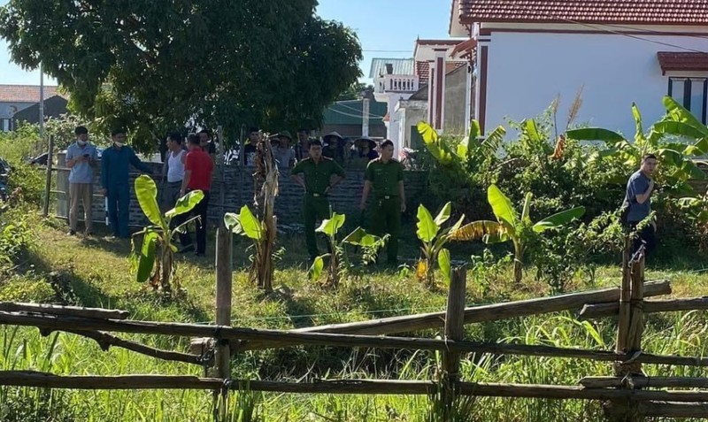 quang ninh nam thanh nien chem tu vong hang xom roi di tu thu dpl