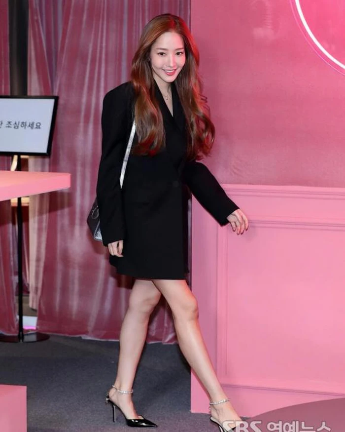 park min young lan dau lo dien 1 park min young lan dau lo dien 1