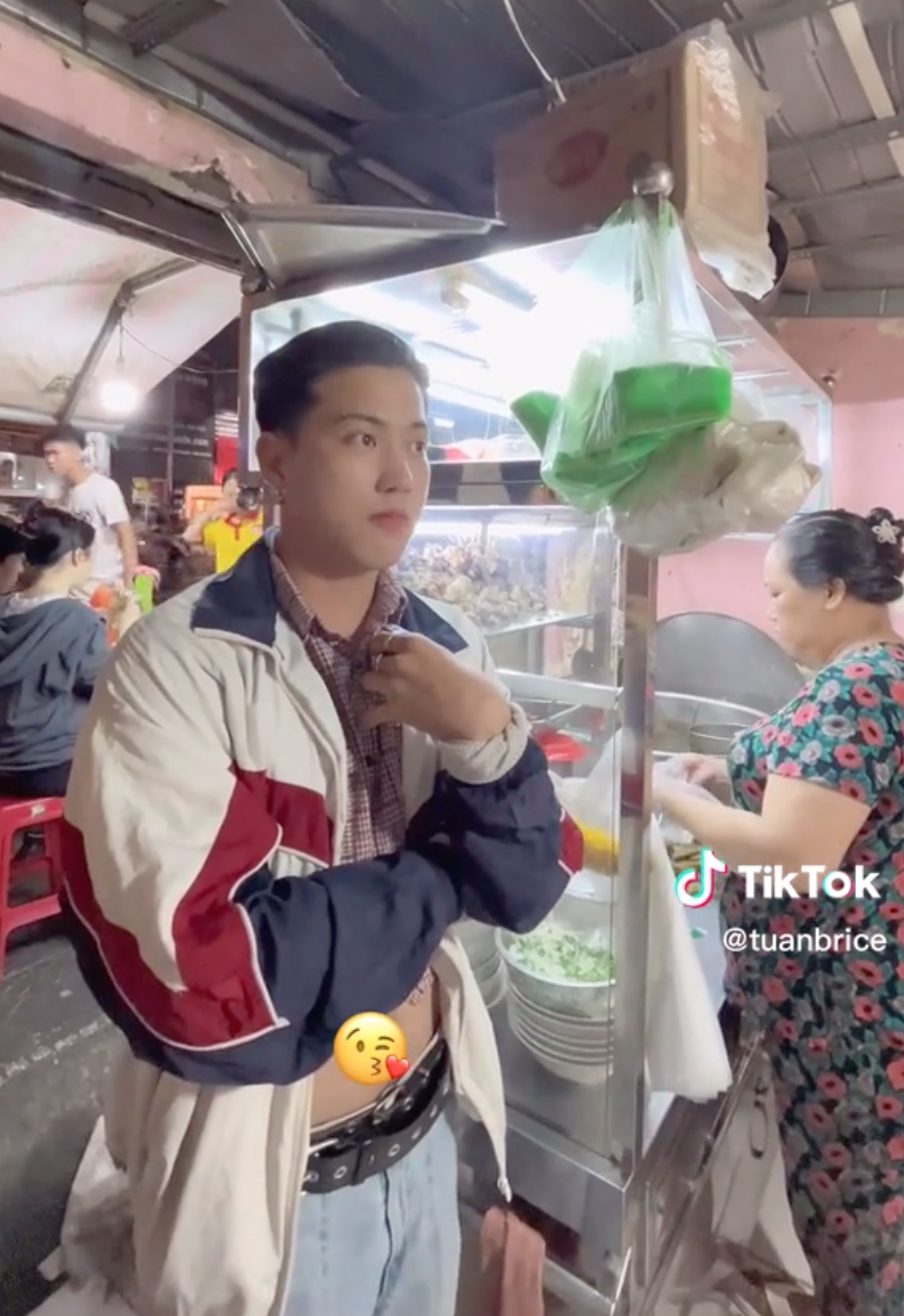 no o no tiep tuc nhan gach da tu cong dong mang vi mot hanh dong tu te 3 no o no tiep tuc nhan gach da tu cong dong mang vi mot hanh dong tu te 3