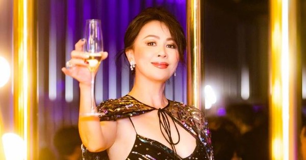 choang ngop truoc cuoc song sang chanh cua luu gia linh