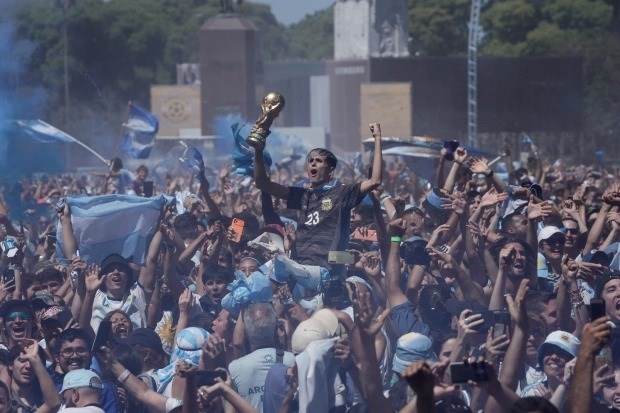 the gioi an mung chuc vo dich cua messi va argentina dspl 9 the gioi an mung chuc vo dich cua messi va argentina dspl 9