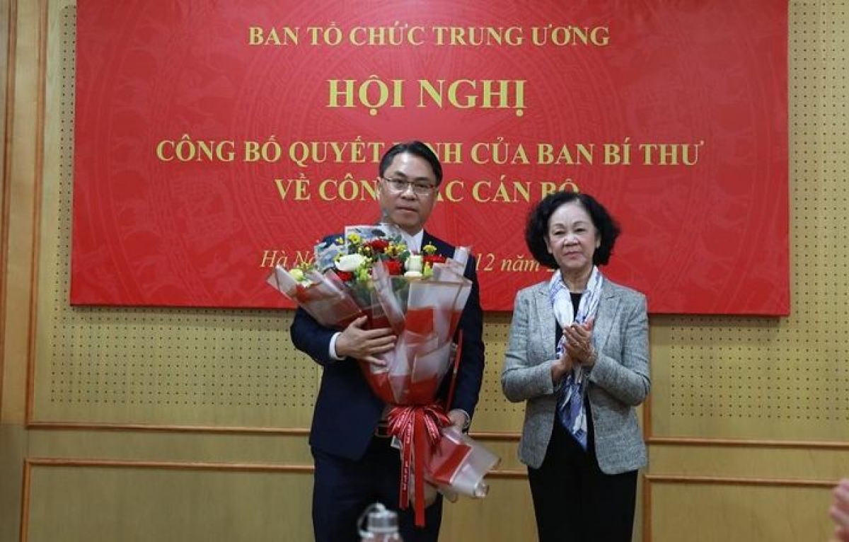 cong bo quyet dinh bo nhiem pho truong ban to chuc trung uong 1 cong bo quyet dinh bo nhiem pho truong ban to chuc trung uong 1