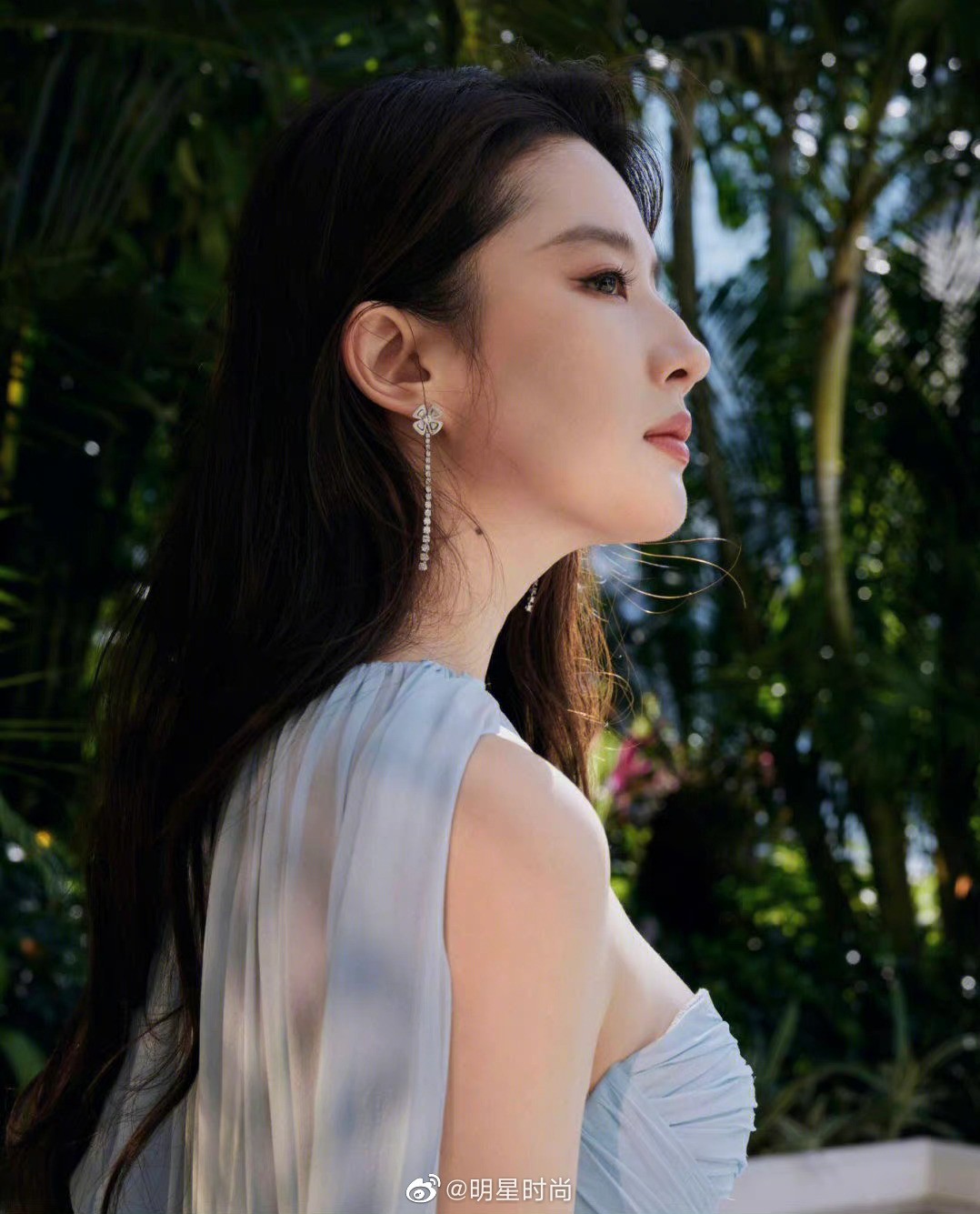 luu diec phi duoc khen dep tua tien nu dspl 80 luu diec phi duoc khen dep tua tien nu dspl 80