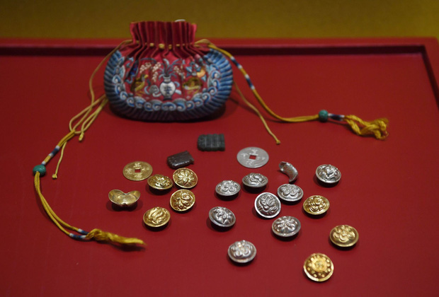 dem giao thua o tu cam thanh 3