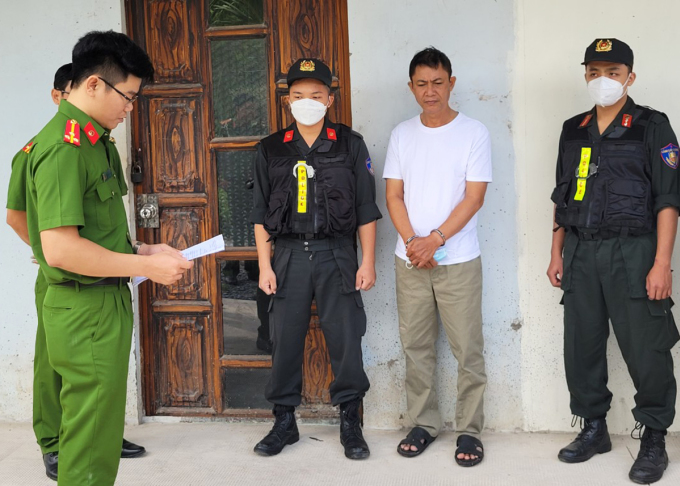 giam doc trung tam day nghe bi bat voi cao buoc nhan hoi lo 1 giam doc trung tam day nghe bi bat voi cao buoc nhan hoi lo 1