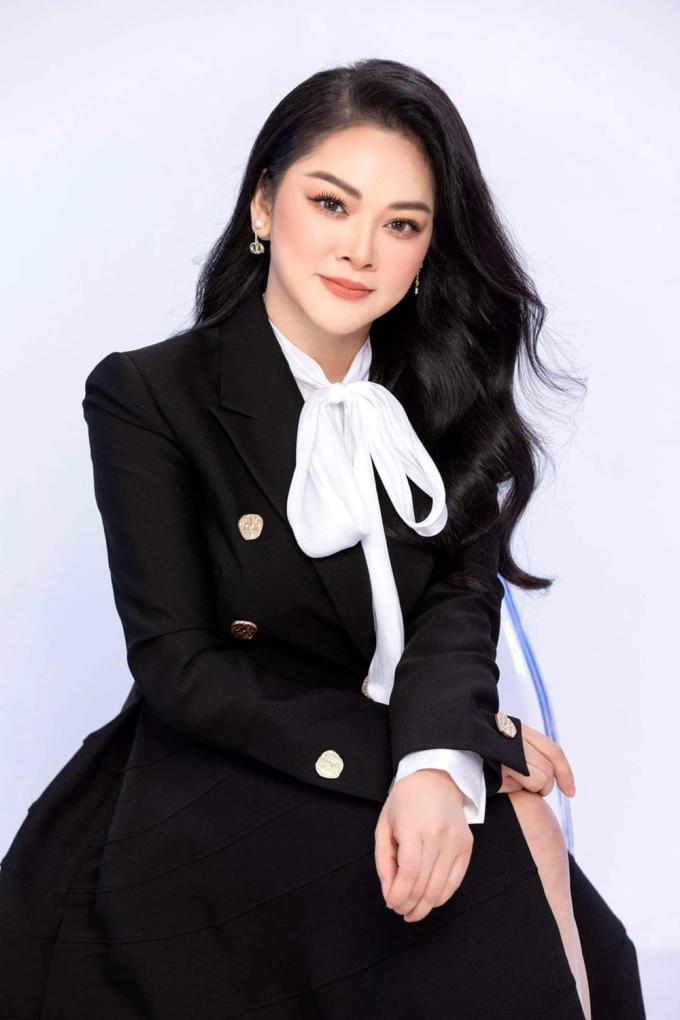 ca si nhu quynh len tieng ve on ao tu liveshow cu 1 ca si nhu quynh len tieng ve on ao tu liveshow cu 1
