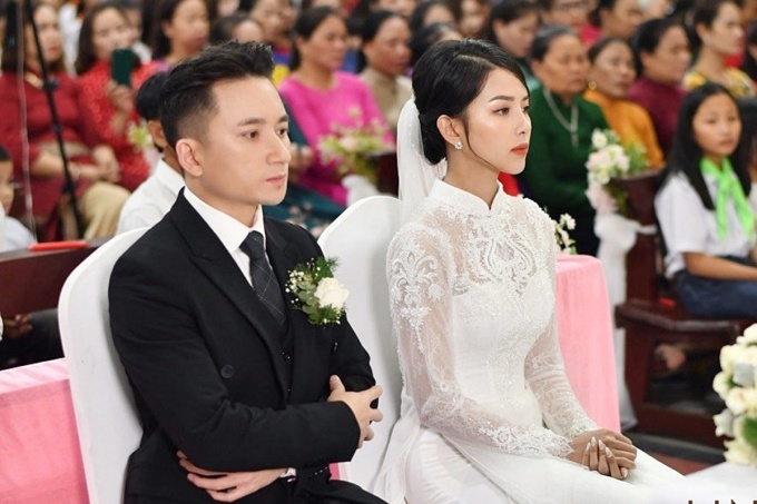 vo chong phan manh quynh chinh thuc dang ky ket hon dip 83 0 vo chong phan manh quynh chinh thuc dang ky ket hon dip 83 0