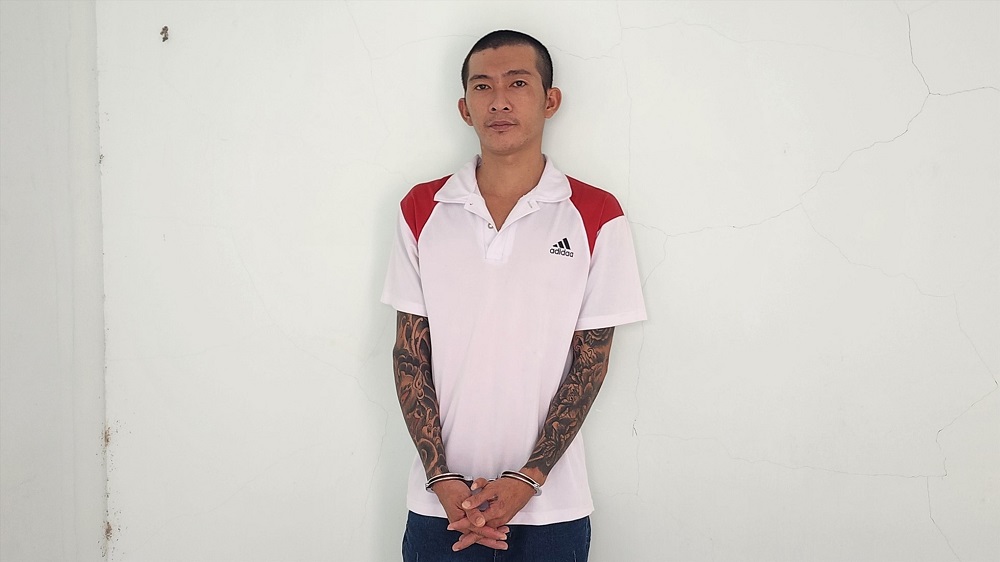 len doc tin nhan cua vo chong noi ghen cam dao di chem nham nguoi dpsl len doc tin nhan cua vo chong noi ghen cam dao di chem nham nguoi dpsl