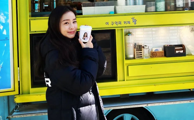 mat moc gay chu y cua kim tae hee o tuoi 43b mat moc gay chu y cua kim tae hee o tuoi 43b