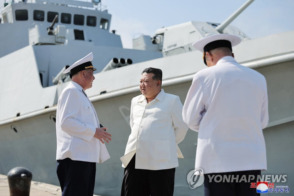 ong kim jong un xem hai quan trieu tien phong thu ten lua hanh trinh 3 ong kim jong un xem hai quan trieu tien phong thu ten lua hanh trinh 3