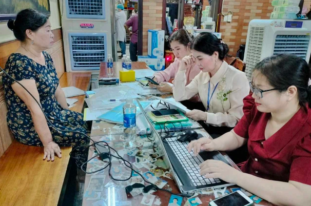 nguoi nha chu tiem banh mi phuong len tieng sau vu viec 141 ngo doc thuc pham467 2023 09 15 11 48 nguoi nha chu tiem banh mi phuong len tieng sau vu viec 141 ngo doc thuc pham467 2023 09 15 11 48