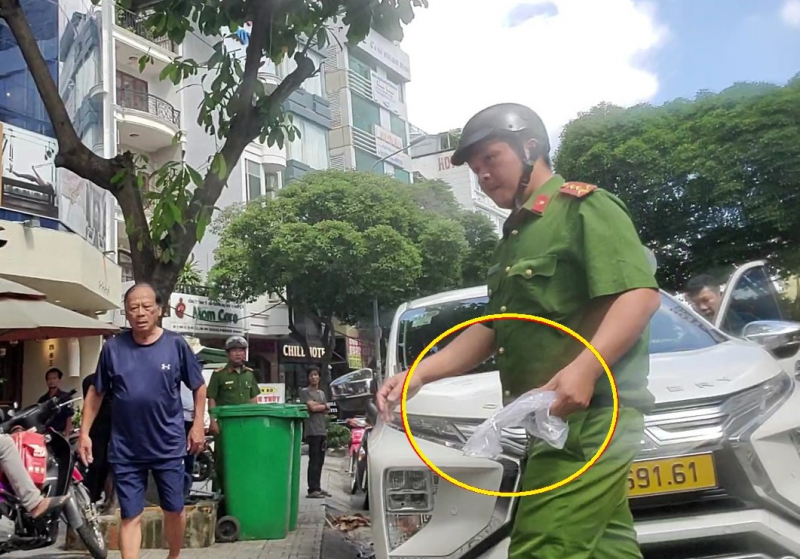 bi khach danh vao mat nam tai xe danh tra khien mot nguoi bi thuong bi khach danh vao mat nam tai xe danh tra khien mot nguoi bi thuong