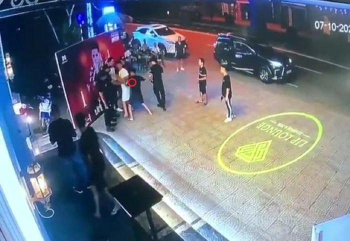 tin tuc phap luat moi nhat ngay 8 10 dieu tra vu thi the nu gioi duoi con rach tren dau con doi mu bao hiem2 tin tuc phap luat moi nhat ngay 8 10 dieu tra vu thi the nu gioi duoi con rach tren dau con doi mu bao hiem2