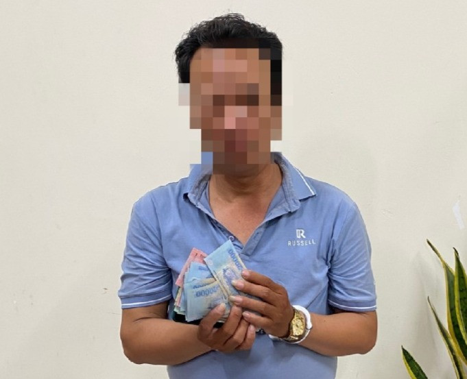 tin tuc phap luat moi nhat ngay 27 10 2023 cap vo chong dao chich chuyen trom tien cong duc cua chua 1 tin tuc phap luat moi nhat ngay 27 10 2023 cap vo chong dao chich chuyen trom tien cong duc cua chua 1